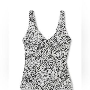 Women’s Leopard Print Twist-Front Tankini Top By  Kona Sol, Size Medium